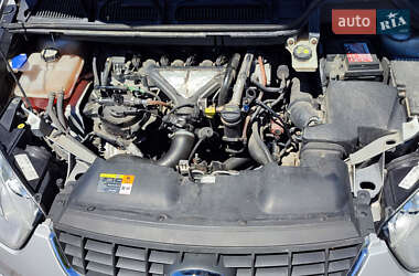 Мінівен Ford C-Max 2009 в 