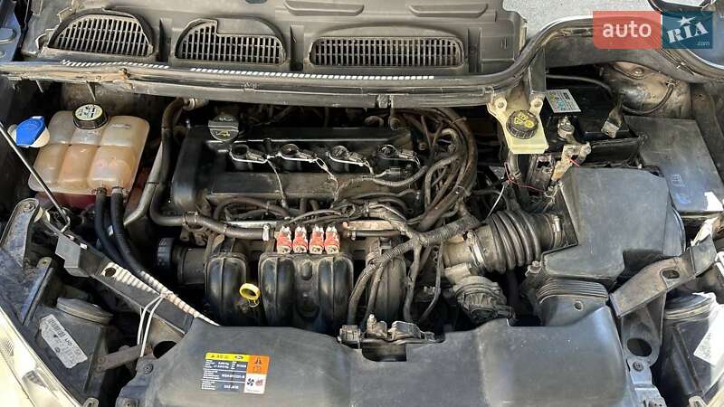 Мінівен Ford C-Max 2007 в Києві фото 19 Мінівен Ford C-Max 2007 в Києві