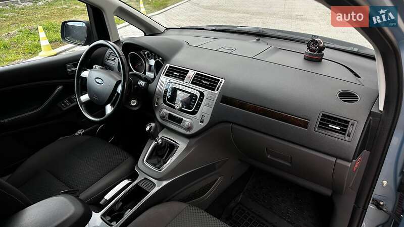 Минивэн Ford C-Max 2009 в Киеве