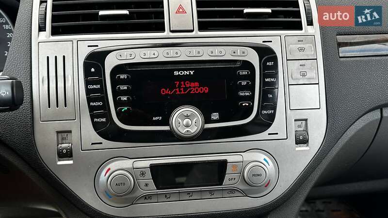 Минивэн Ford C-Max 2009 в Киеве