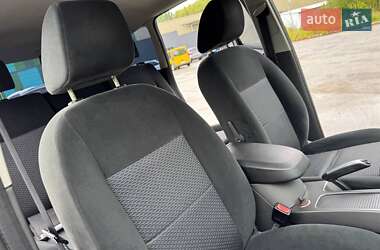 Минивэн Ford C-Max 2010 в 
