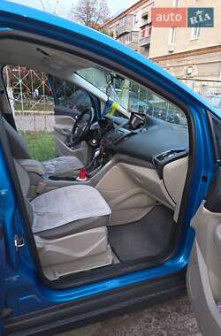 Минивэн Ford C-Max 2012 в 