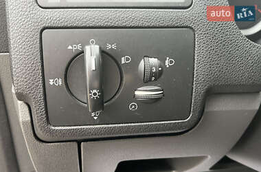 Мінівен Ford C-Max 2010 в  фото 17 Мінівен Ford C-Max 2010 в