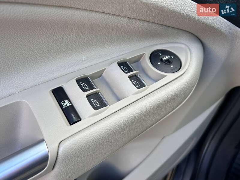 Мінівен Ford C-Max 2013 в Одесі