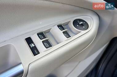 Минивэн Ford C-Max 2013 в 