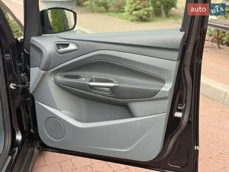 Минивэн Ford C-Max 2012 в Стрые
