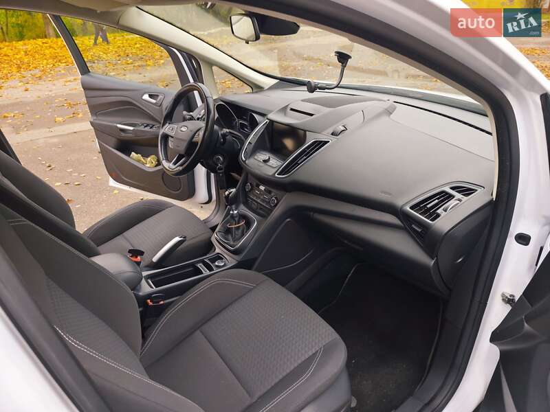 Мінівен Ford C-Max 2016 в Ромнах