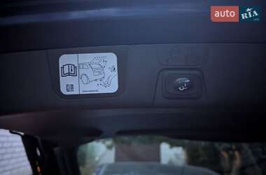 Мінівен Ford C-Max 2015 в 