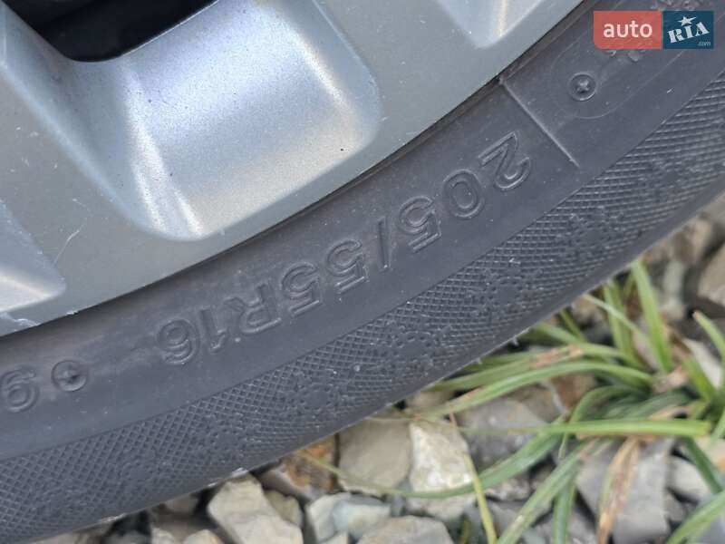 Минивэн Ford C-Max 2014 в Тернополе фото 37 Минивэн Ford C-Max 2014 в Тернополе