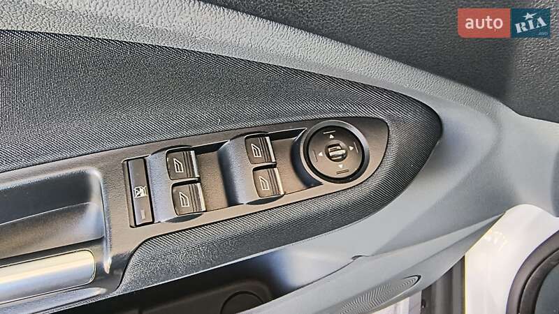 Минивэн Ford C-Max 2010 в Золочеве