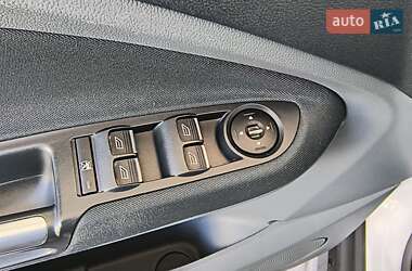 Мінівен Ford C-Max 2010 в 
