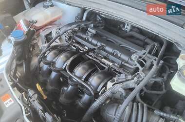 Мінівен Ford C-Max 2010 в 