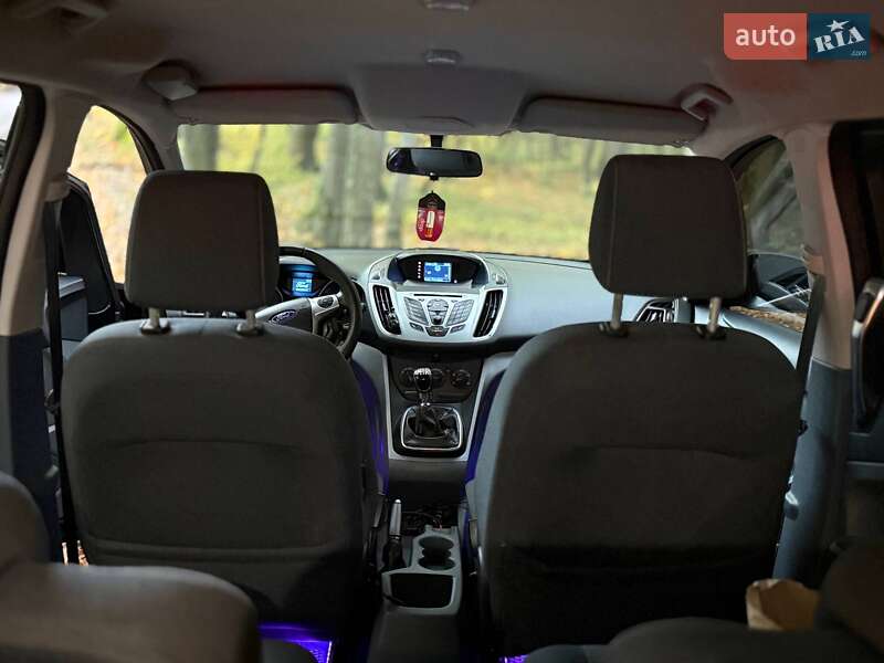Минивэн Ford C-Max 2010 в Луцке