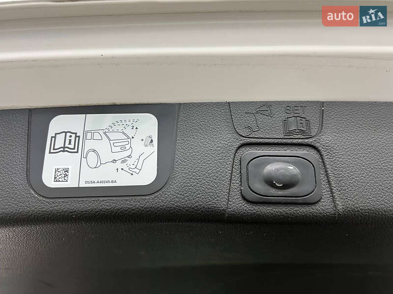 Минивэн Ford C-Max 2018 в Одессе фото 20 Минивэн Ford C-Max 2018 в Одессе