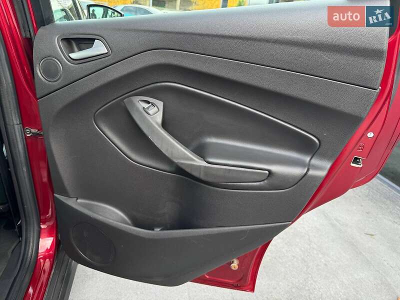 Минивэн Ford C-Max 2016 в Ровно