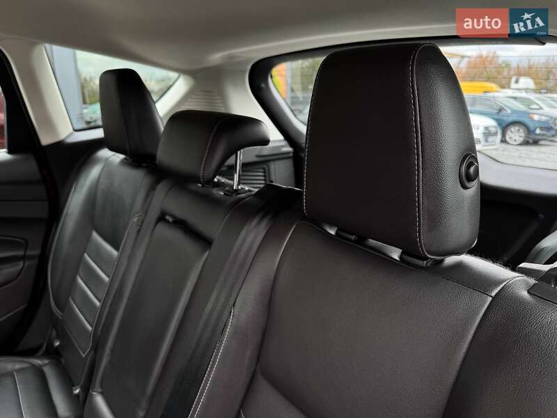 Минивэн Ford C-Max 2016 в Ровно