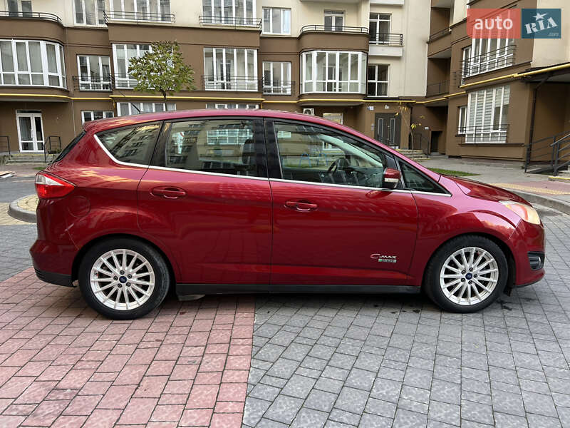 Мінівен Ford C-Max 2015 в Львові