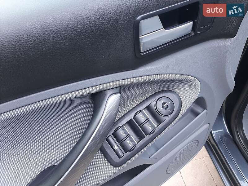 Мінівен Ford C-Max 2008 в Дрогобичі