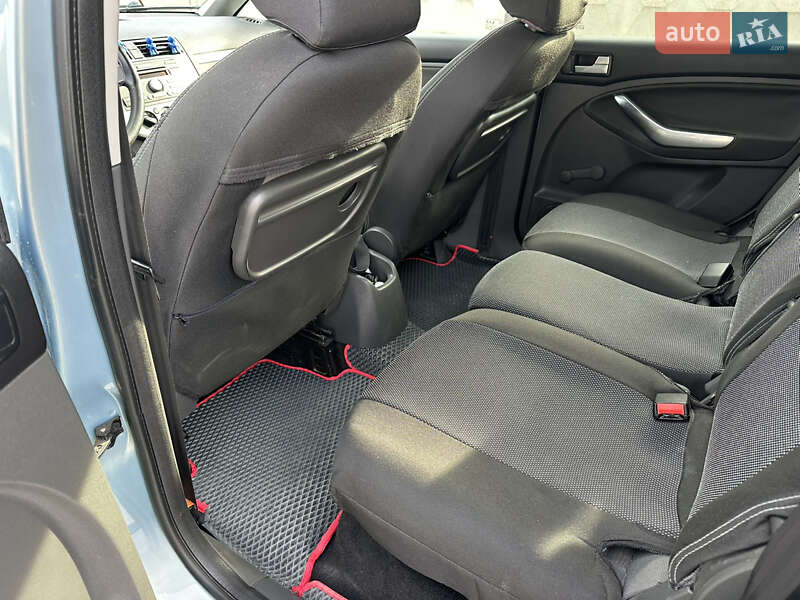 Минивэн Ford C-Max 2010 в Львове