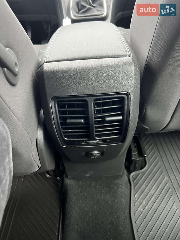 Мінівен Ford C-Max 2016 в Львові