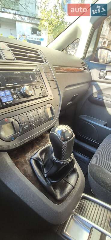 Минивэн Ford C-Max 2004 в Киеве