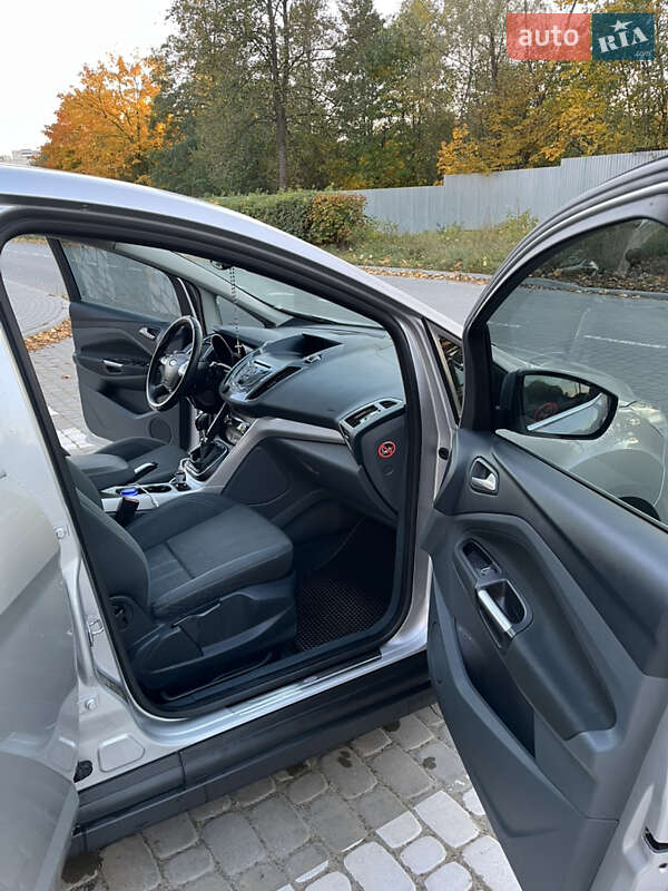 Минивэн Ford C-Max 2010 в Новояворовске