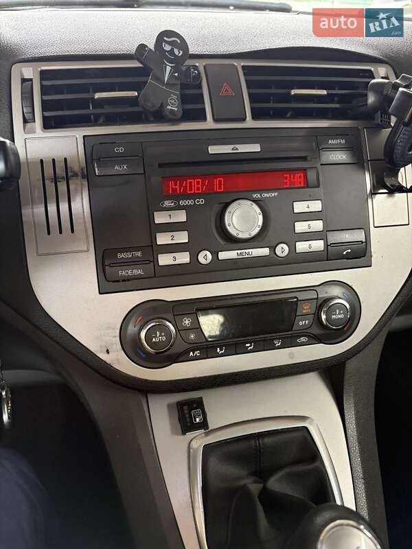 Минивэн Ford C-Max 2010 в Макарове