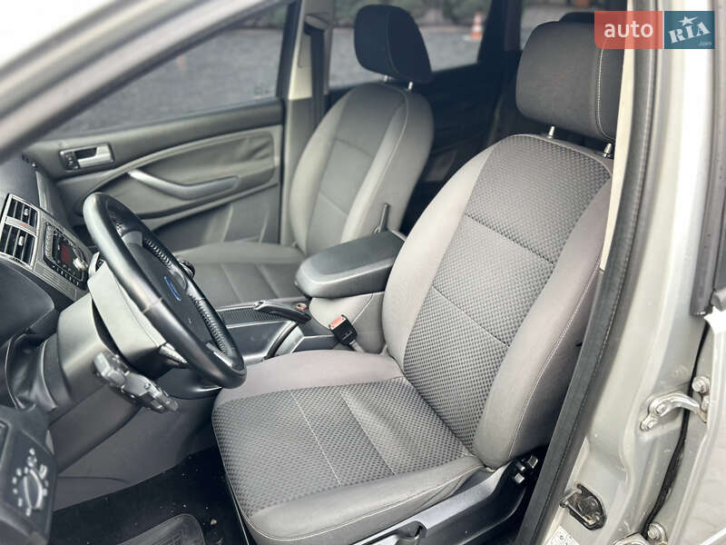 Мінівен Ford C-Max 2009 в Житомирі фото 13 Мінівен Ford C-Max 2009 в Житомирі