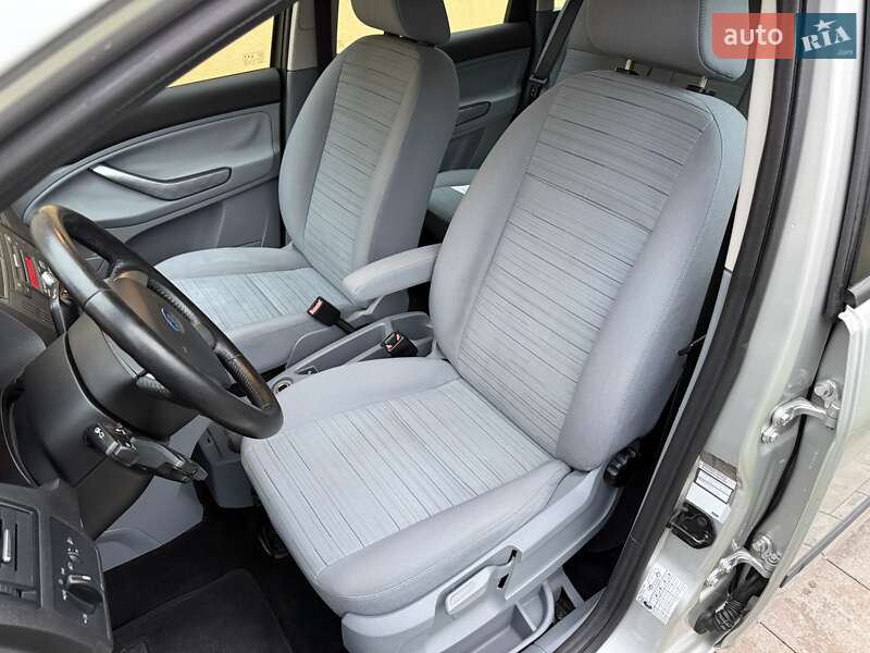 Минивэн Ford C-Max 2007 в Сарнах фото 23 Минивэн Ford C-Max 2007 в Сарнах