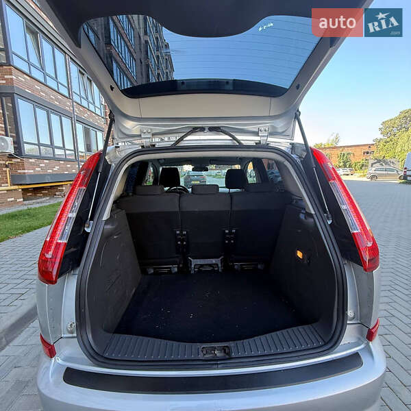 Мінівен Ford C-Max 2009 в Житомирі