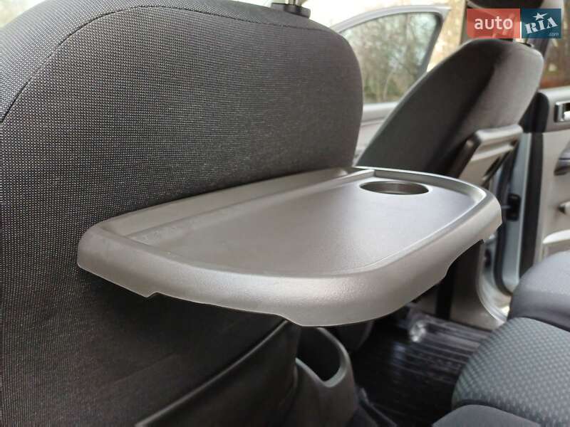 Минивэн Ford C-Max 2005 в Дрогобыче фото 30 Минивэн Ford C-Max 2005 в Дрогобыче