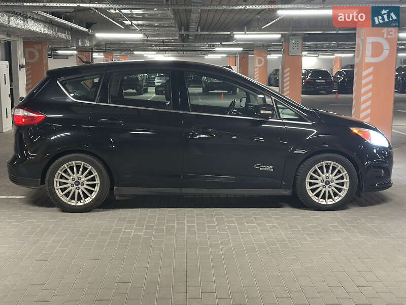 Минивэн Ford C-Max 2015 в Киеве