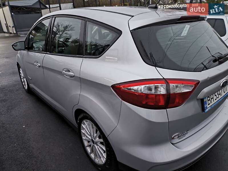Мінівен Ford C-Max 2016 в Києві