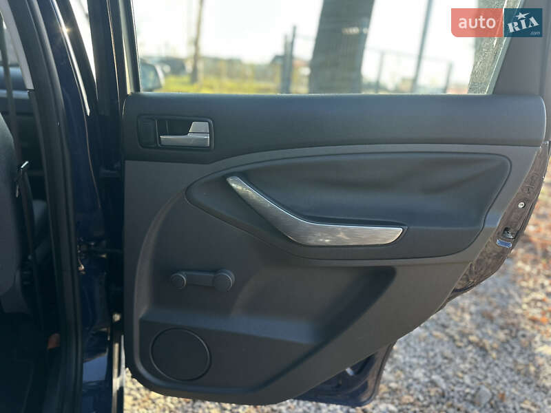 Минивэн Ford C-Max 2008 в Виннице фото 32 Минивэн Ford C-Max 2008 в Виннице