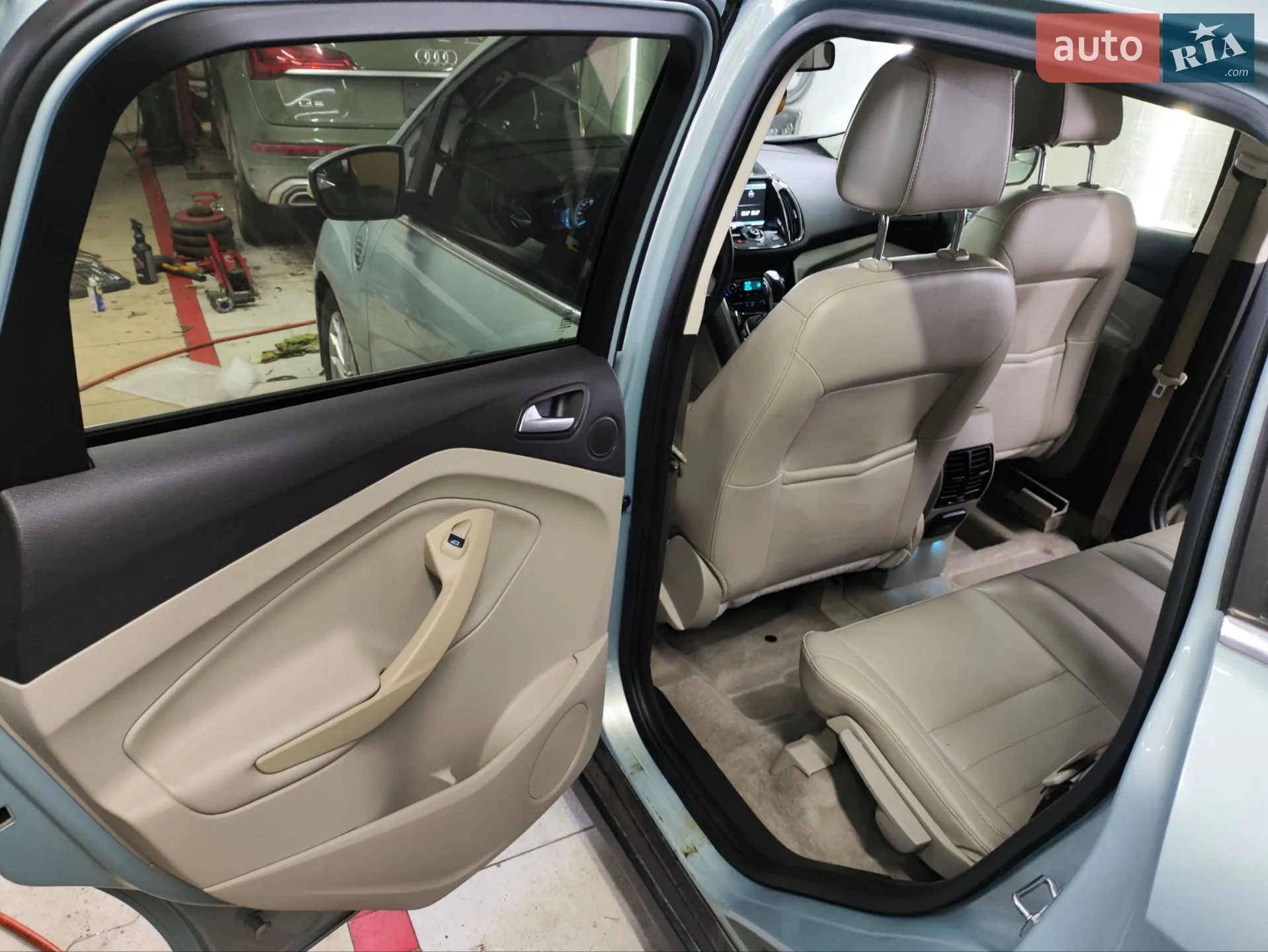 2014 Ford C-MAX - мініатюра 10