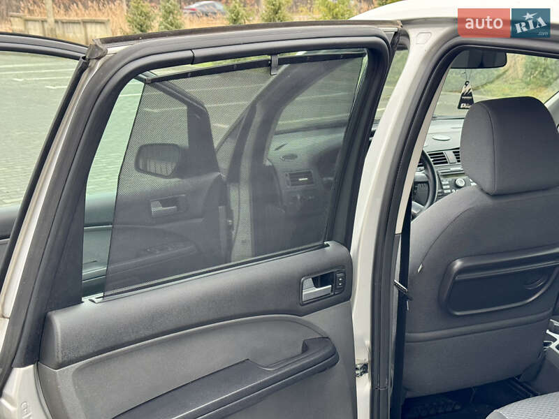 Минивэн Ford C-Max 2007 в Луцке