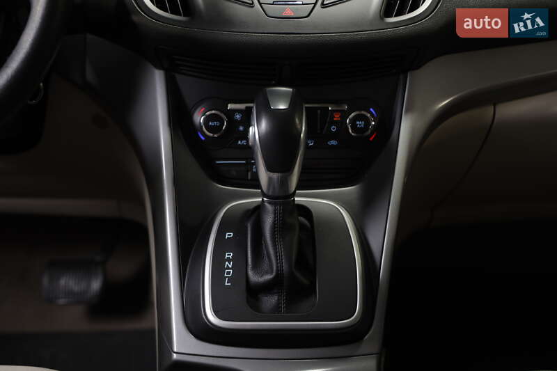 Минивэн Ford C-Max 2016 в Луцке фото 18 Минивэн Ford C-Max 2016 в Луцке