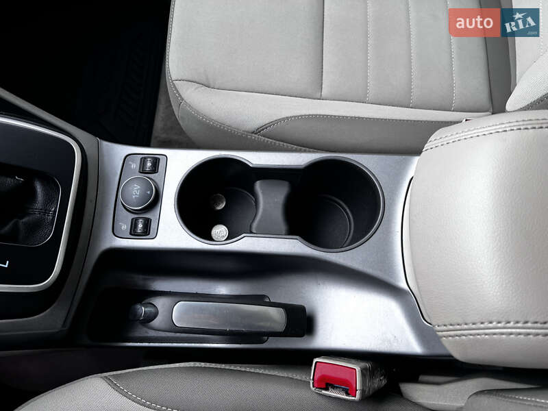 Мінівен Ford C-Max 2014 в Запоріжжі фото 34 Мінівен Ford C-Max 2014 в Запоріжжі