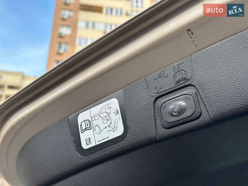 Мінівен Ford C-Max 2017 в Одесі фото 19 Мінівен Ford C-Max 2017 в Одесі