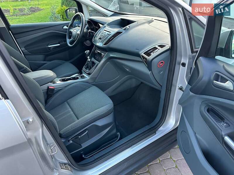 Минивэн Ford C-Max 2012 в Стрые фото 16 Минивэн Ford C-Max 2012 в Стрые
