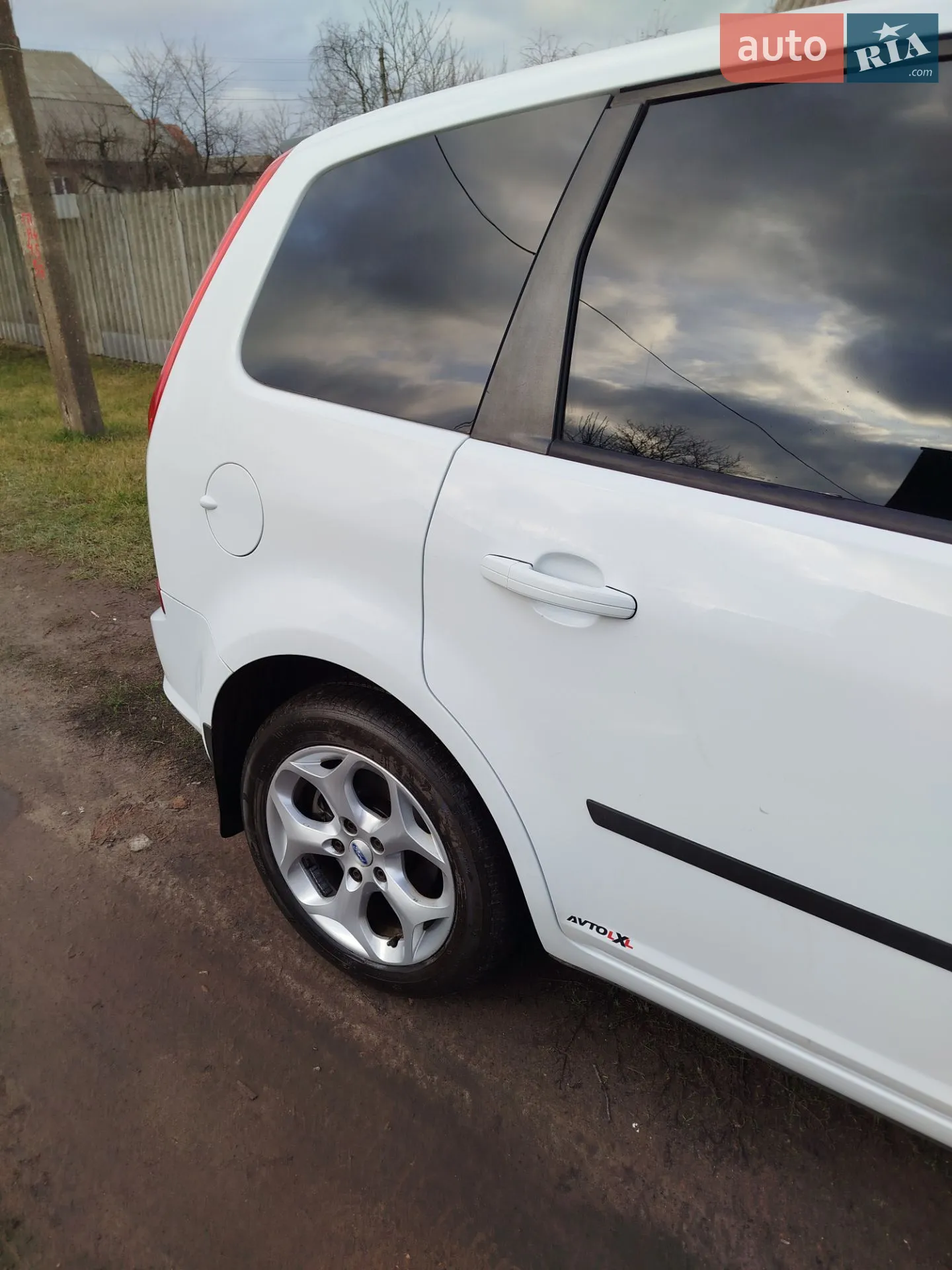 2010 Ford C-MAX - мініатюра 12