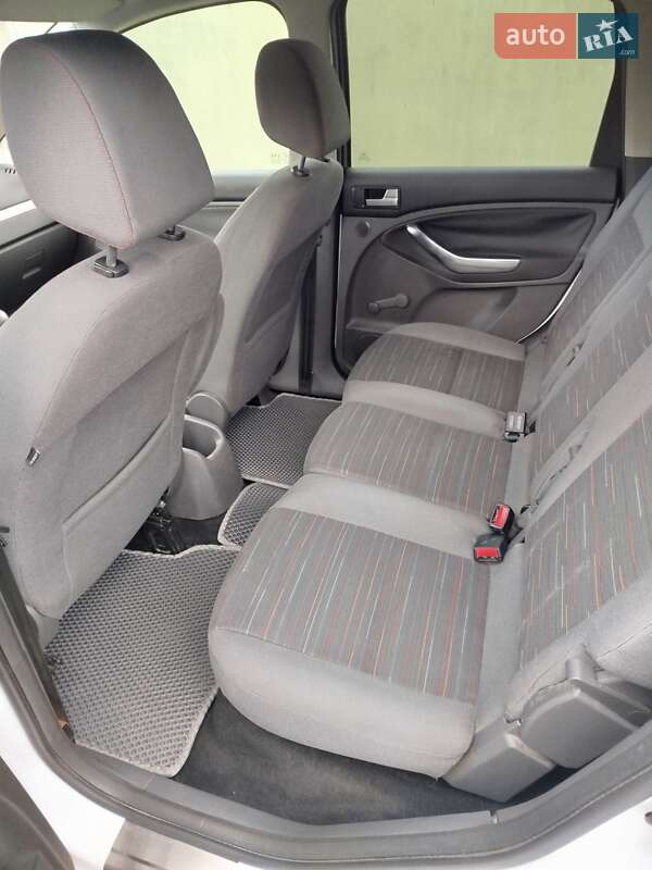 Мінівен Ford C-Max 2010 в Конотопі