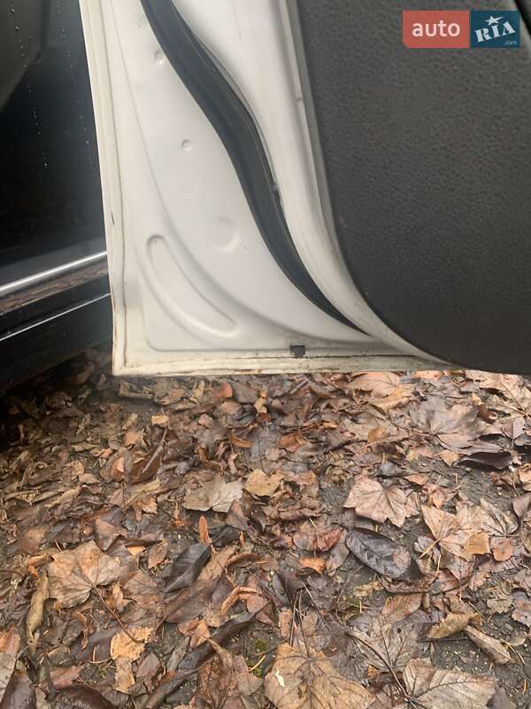 Минивэн Ford C-Max 2003 в Луцке фото 6 Минивэн Ford C-Max 2003 в Луцке