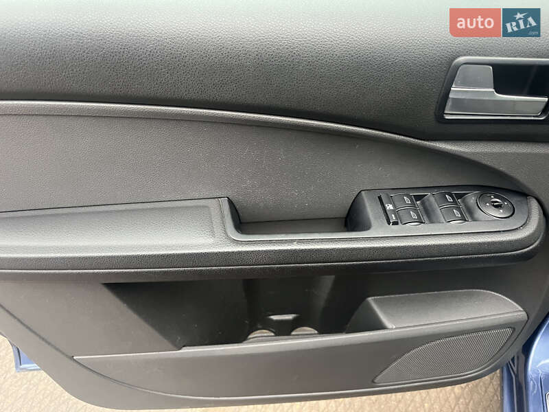 Минивэн Ford C-Max 2005 в Змиеве