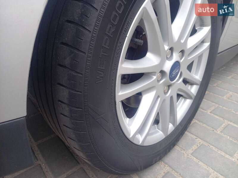 Минивэн Ford C-Max 2013 в Черкассах