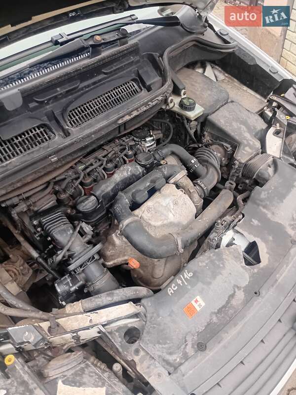 Минивэн Ford C-Max 2009 в Черновцах