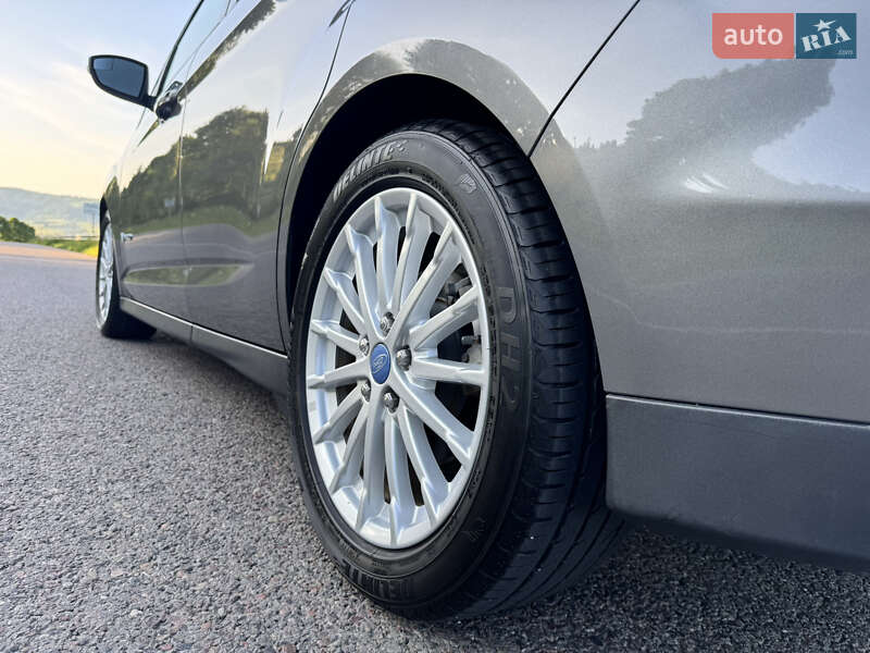 Минивэн Ford C-Max 2014 в Львове фото 11 Минивэн Ford C-Max 2014 в Львове