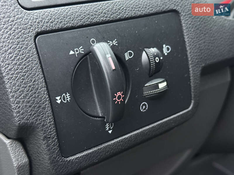 Минивэн Ford C-Max 2010 в Ровно фото 41 Минивэн Ford C-Max 2010 в Ровно