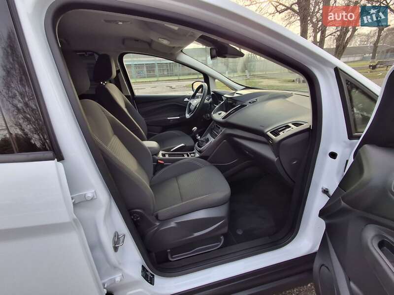 Минивэн Ford C-Max 2019 в Полтаве фото 38 Минивэн Ford C-Max 2019 в Полтаве