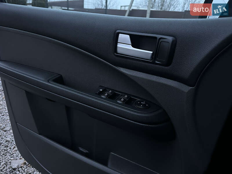 Минивэн Ford C-Max 2004 в Виннице фото 20 Минивэн Ford C-Max 2004 в Виннице